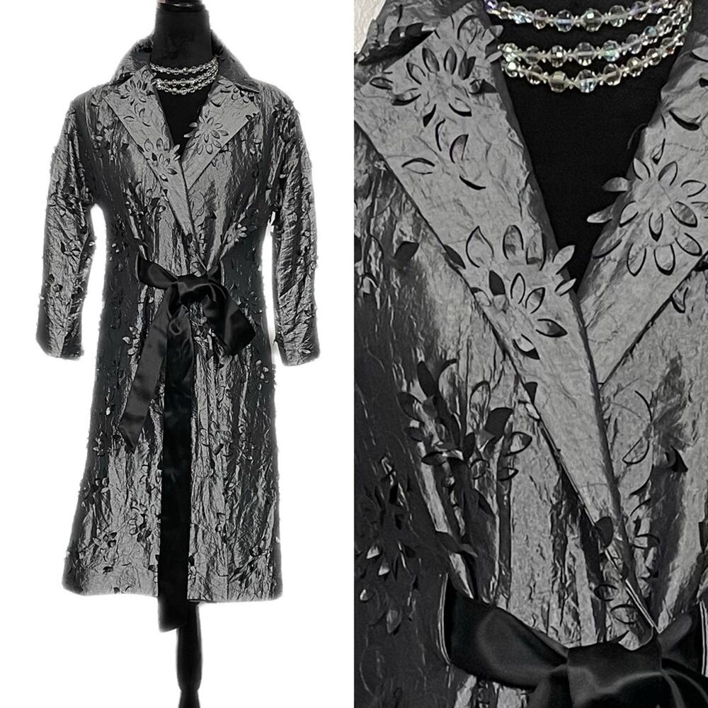 EUC 4 - Don Caster Collection Floral Cut Away Jacket